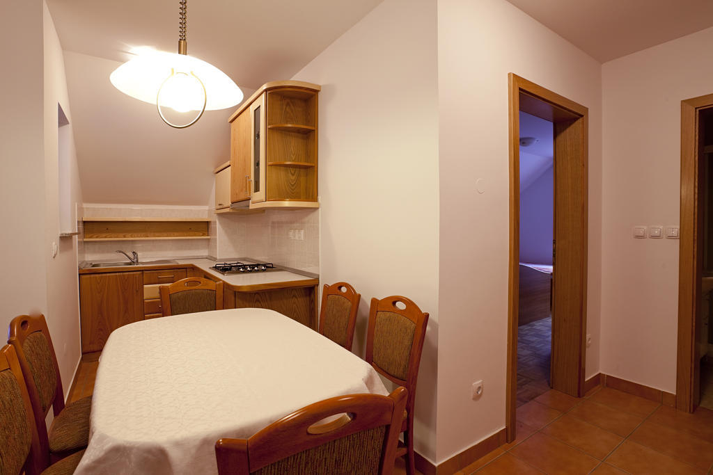 Apartament Tourist Farm Skrbina Otočec Pokój zdjęcie